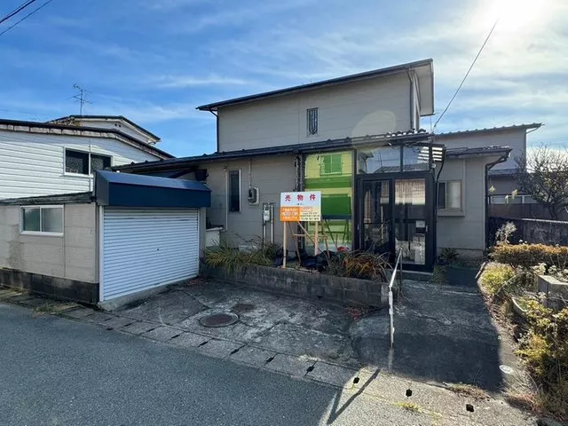 Tsuchizaki Port Aizome Town Numahata (Kami Iijima Station) 6 million yen