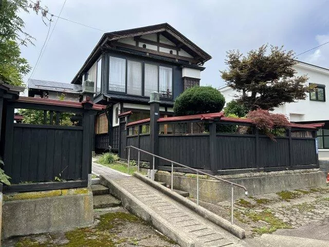 Yokote City, Kiyokawa Town (Yokote Station), two-story building, 6SDK