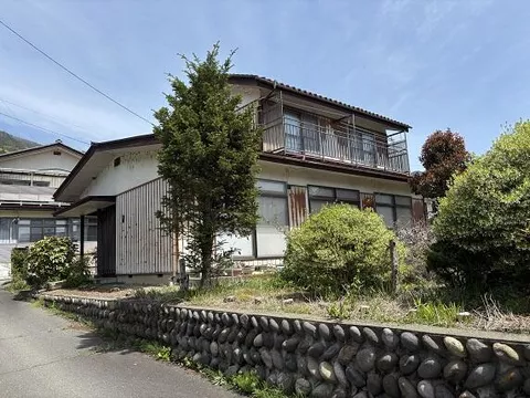 Sakaki Town, Hanishina District, Oaza Sakaki (Sakaki Station) 2-story building 5DK