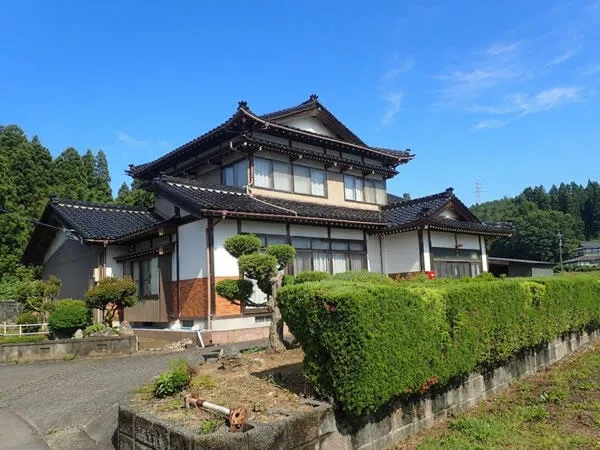 Himi City, Kokubo (Himi Station) 2-story 12DK