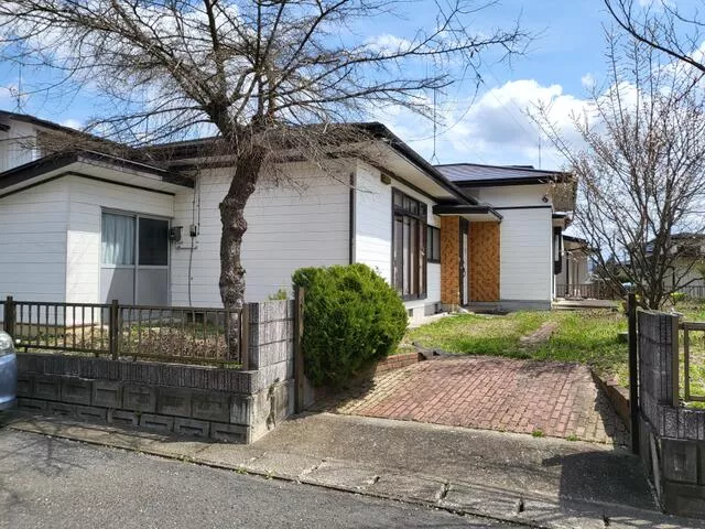 Osu City, Maesawa Kojō, Hira (Maesawa Station) Single-story building 3SK