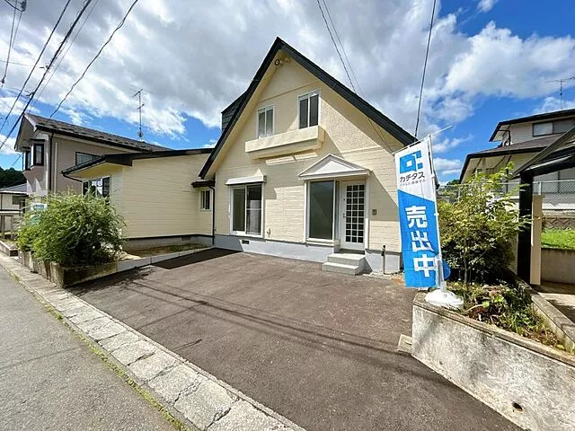 Used single-family home in Takizawa City Nozawa