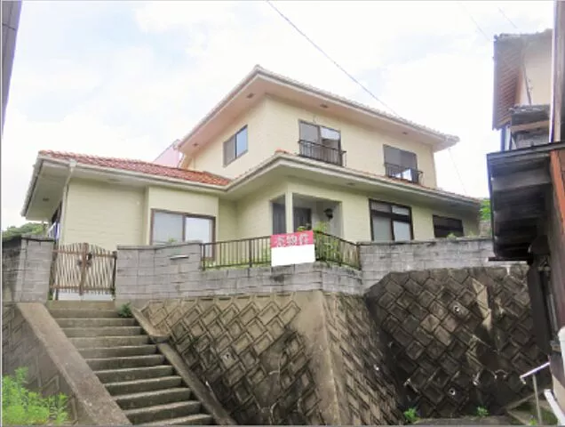Used single-family home, 33-minute walk from JR Sanyo Main Line Chofu Station.
