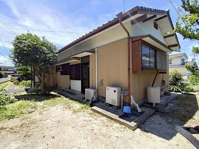 Used single-family home Mizugae 6-chome, used house