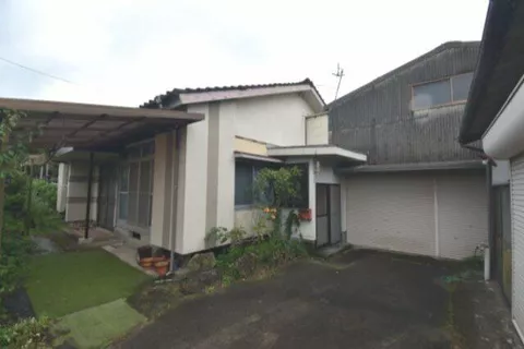 Satsumasendai City, Takae Town (Kawauchi Station) 1-story 6DK