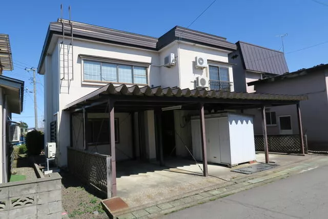 Hirosaki City, Oaza Hirono 1-chome (Oguri-yama Station) 2-story 4LDK