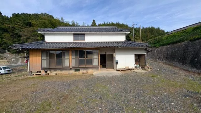 Ihara City, Misato Town Kamitakasue (Bichu Hirose Station) Single-story 4DK