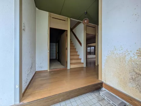 　＼Available for viewing today／ Located 9 minutes on foot from elementary school, well-developed surrounding environment - Image 3