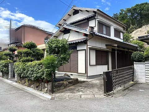 Used single-family home, Nankai Kada Line, Iso-no-Ura Station, 19 minutes on foot
