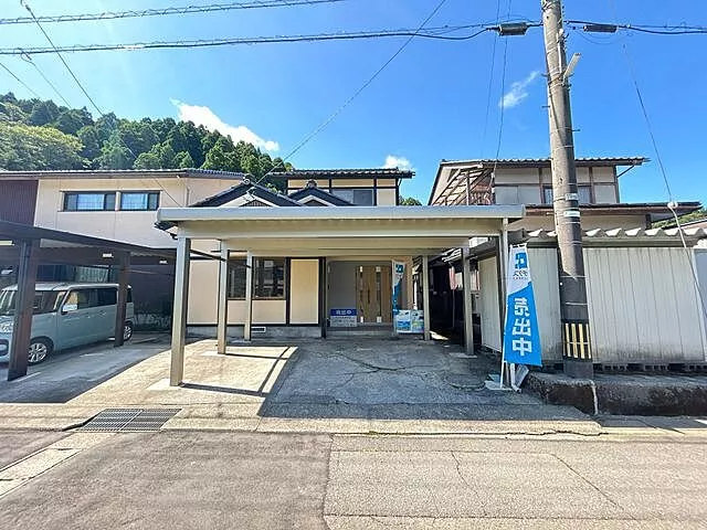 Used single-family home in Yoshida-gun, Eiheiji Town, Hojika