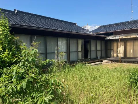 Shimonoseki City, Toyoura Town, Oaza Kuroi (Kuroimura Station) Single-story building 6DK