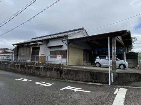 Nishinihon City, Nishibenbun 5-chome (Nichinan Station) Single-story building 3DK