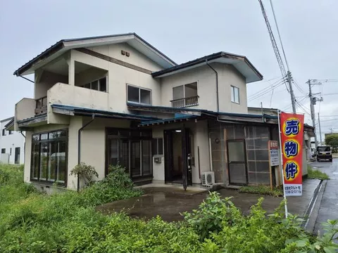Yonezawa City, Tokumachi (Nishi Yonezawa Station) 2-story 6DK