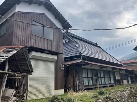 Nishiyama, Chigusa-cho, Shiso-city (Harima-Shingu Sta.) Single story house, 5DK

700,000 yen