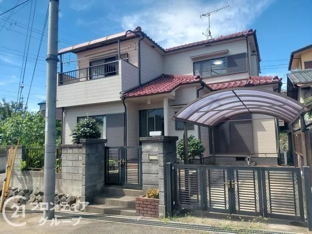 5LDK with all rooms over 6 tatami mats! Immediate viewing available! ■ Corner lot / The interior is well maintained