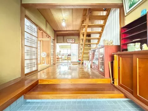9K, 2-story building in Hane, Yokkaichi City (Utabu Station) - Image 4