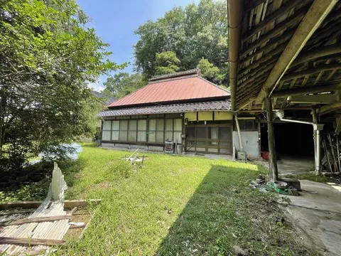 Fukui, Michi-cho, Onomichi-shi, Tokyo Single story house, 4K

1,000,000 yen