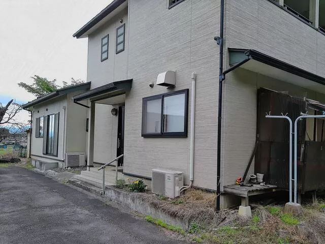 Nishiyatsushiro District, Ichikawa Misato Town, Ichikawa Daimon (Ichikawa Honmachi Station) 2-story 5LDK