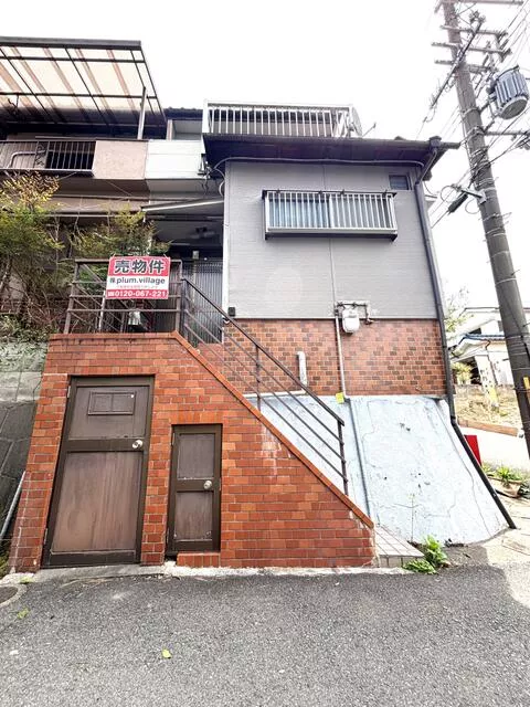 Higashiosaka City, Higashiishikiri Town 3-chome (Nukata Station) 2-story 3SDK