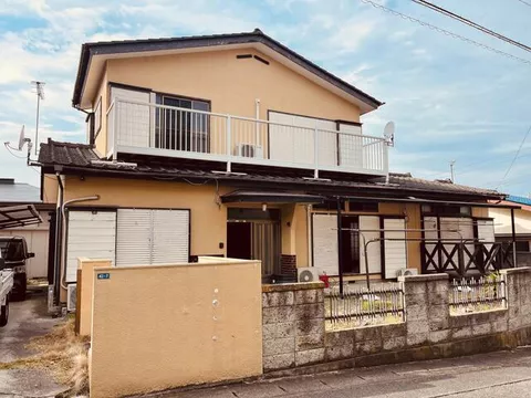 Hitachi City, Aida-cho 3-chome (Ogikuzu Station) 2-story building 6LDK