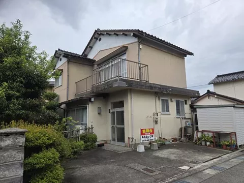 Toyama City, Oshima 2-chome (Echichu-Ebihara Station) 2-story building 5DK