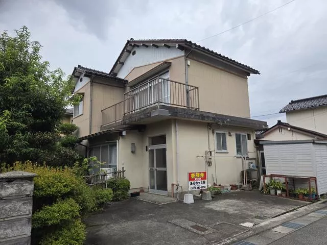 Toyama City, Oshima 2-chome (Echichu-Ebihara Station) 2-story building 5DK