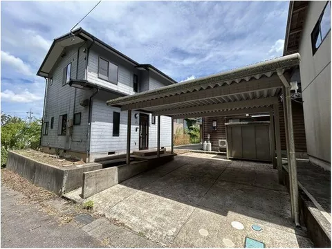 Excellent location with great convenience! Renovation completed, a property with excellent cost performance!