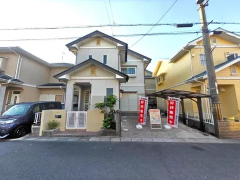 New listing☆Parking for 2 cars available! Renovation completed (August, Year 8) with a wide frontage of approximately 9m!