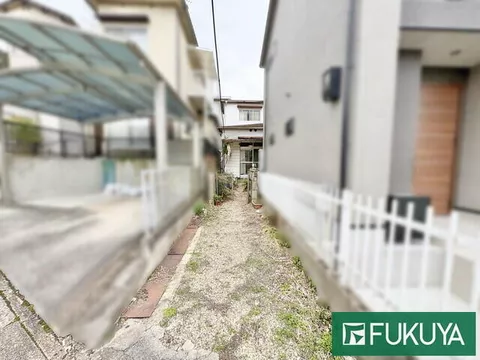 Kyoto City, Fushimi Ward, Hino Okude (Ishida Station) 2-story building 4DK