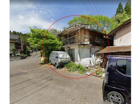 Kirishima Nagamizu, Kirishima City (Kitanaganoda Sta.) 2F 3DK

1,000,000 yen