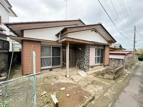 Hitachinaka City Ushikubo 1-chome (Tono-yama Station) Single-story building 4DK