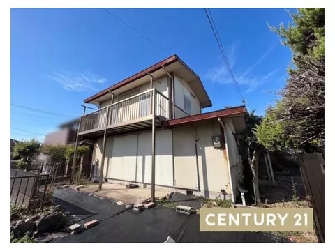 ■Land area approximately 72 tsubo, spacious♪■Ample storage space♪