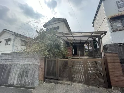 Kitakyushu City, Kokura Minami Ward, Ishida Town (Ishida Station) 2-story 4DK