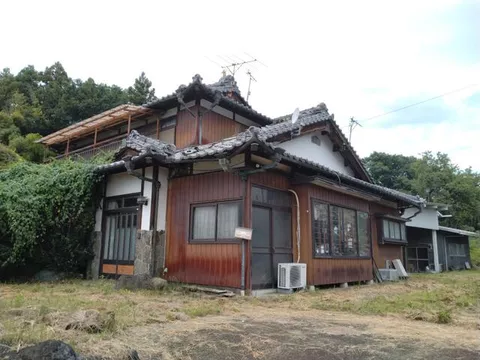 Takasaki City, Takahama Town (Gunma Hachiman Station) 2-story building, 7DK