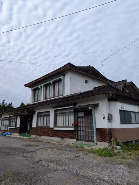 Hachimantai City, Hoshizawa (Akasakata Station), 2-story, 12K