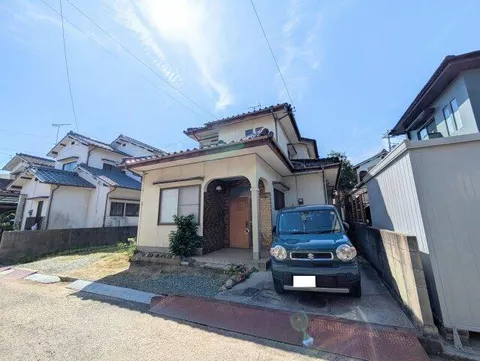 Matsuyama City Taiyama Temple Town (Iyo Waki Station) 2-story building 4LDK
