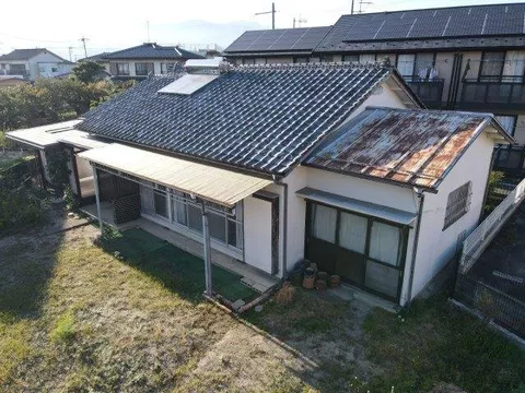 Banzai (Ryuo Station) 9.8 million yen