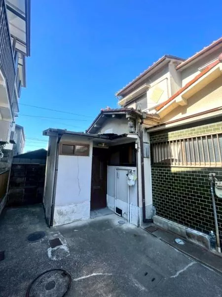 Sakai City, Sakai Ward, Nanajō-dōri (Sakaihigashi Station) 2-story building 3DK