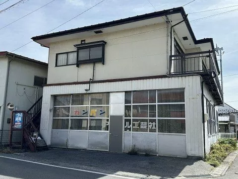 Nishiakasuna (Shimosuwa Station) 8.3 million yen