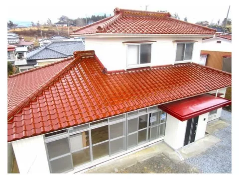 Tour】 Interior and exterior remodeled / move-in by the end of the year / insulation added / water system replaced /...