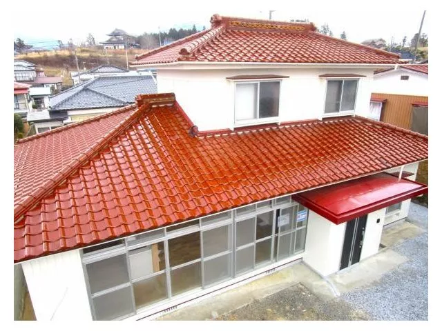 Tour】 Interior and exterior remodeled / move-in by the end of the year / insulation added / water system replaced /...