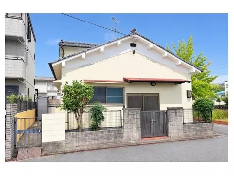5SDK centered around a Japanese-style room, a home that is easy to use as a hobby room or storage room.