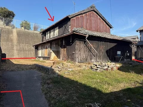 Higashinezaki, Kaharacho, Gamagori City (Kahara Station) 2-story building 5DK