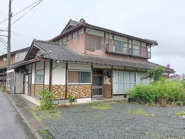 Funai-gun Kyotanba-cho Nakadai Raikoden (Shimoyama Station) 2-story 8DK