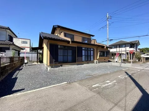 12 minutes on foot from JR Nippo Main Line "Minami Nobeoka"