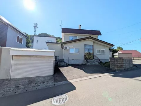 Otaru City, Nagahashi 5-chome (Otaru Station) 2-story building 4SLDK