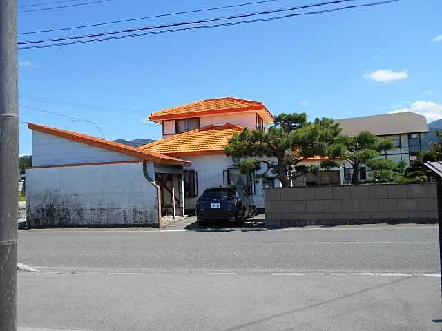Used single-family home in Aino no 50-3