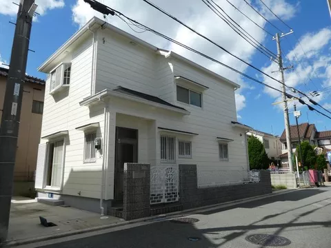 ■Interior renovation completed and very clean■ Amazingly, parking for three cars in parallel is possible