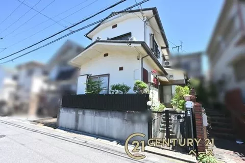 Kamimaki Town, Kitakatsuragi District, Yoneyamadai 2-chome (Shitumi Station) 2-story building 3DK