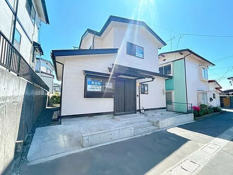 Used single-family home in Hachinohe City, Oaza Samecho, Aza Hankizawa